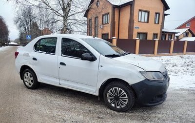 Renault Logan II, 2015 год, 320 000 рублей, 1 фотография