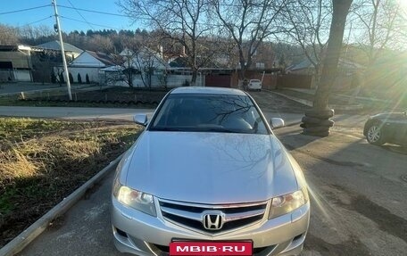 Honda Accord VII рестайлинг, 2006 год, 850 000 рублей, 1 фотография