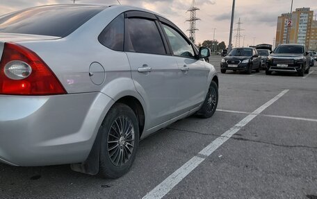 Ford Focus II рестайлинг, 2010 год, 600 000 рублей, 2 фотография