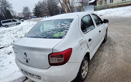 Renault Logan II, 2015 год, 320 000 рублей, 4 фотография