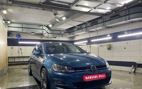 Volkswagen Golf VII, 2013 год, 1 290 000 рублей, 2 фотография