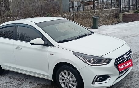 Hyundai Solaris II рестайлинг, 2018 год, 1 550 000 рублей, 3 фотография