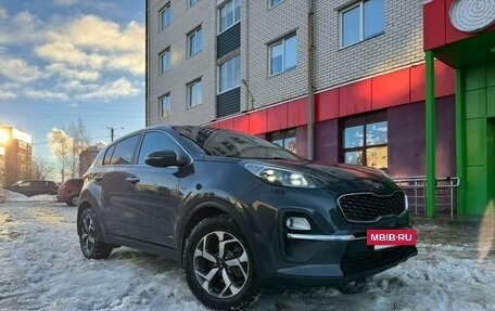 KIA Sportage IV рестайлинг, 2020 год, 2 250 000 рублей, 2 фотография