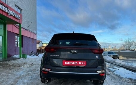 KIA Sportage IV рестайлинг, 2020 год, 2 250 000 рублей, 8 фотография