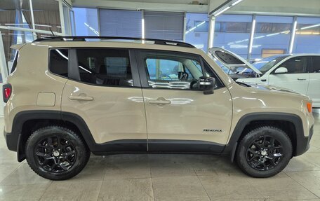 Jeep Renegade I рестайлинг, 2015 год, 2 050 000 рублей, 6 фотография