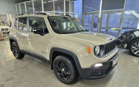 Jeep Renegade I рестайлинг, 2015 год, 2 050 000 рублей, 7 фотография