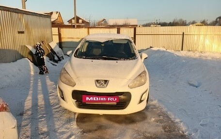 Peugeot 308 II, 2011 год, 470 000 рублей, 2 фотография