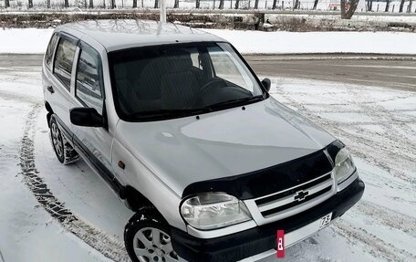 Chevrolet Niva I рестайлинг, 2004 год, 330 000 рублей, 3 фотография