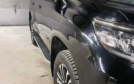 Toyota Land Cruiser Prado 150 рестайлинг 2, 2019 год, 5 590 000 рублей, 18 фотография