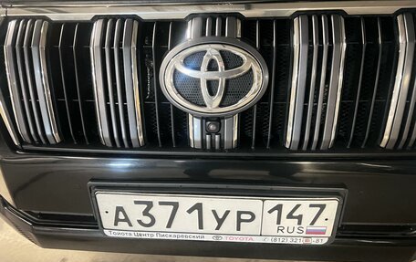 Toyota Land Cruiser Prado 150 рестайлинг 2, 2019 год, 5 590 000 рублей, 17 фотография