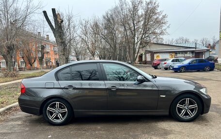 BMW 3 серия, 2007 год, 1 000 000 рублей, 18 фотография