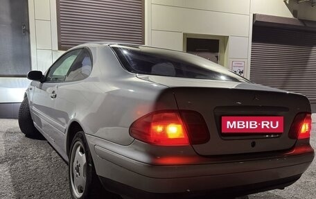 Mercedes-Benz CLK-Класс, 1998 год, 480 000 рублей, 3 фотография