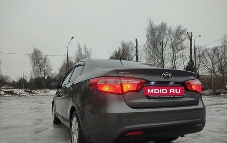 KIA Rio III рестайлинг, 2013 год, 1 000 000 рублей, 26 фотография