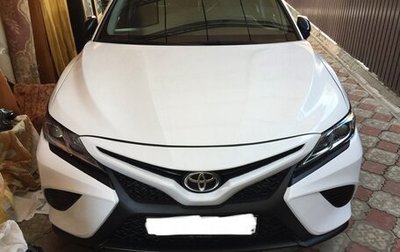 Toyota Camry, 2018 год, 2 500 000 рублей, 1 фотография