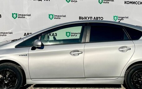 Toyota Prius, 2012 год, 870 000 рублей, 5 фотография