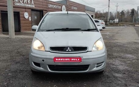 Mitsubishi Colt VI рестайлинг, 2003 год, 244 000 рублей, 4 фотография