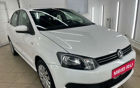 Volkswagen Polo VI (EU Market), 2013 год, 930 000 рублей, 2 фотография