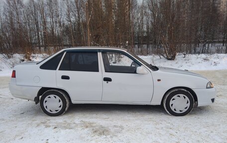 Daewoo Nexia I рестайлинг, 2010 год, 290 000 рублей, 8 фотография