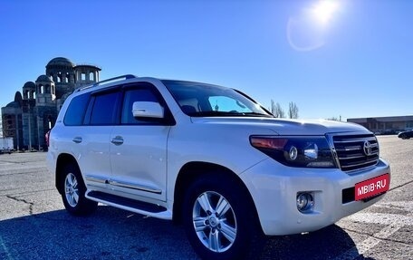 Toyota Land Cruiser 200, 2015 год, 6 150 000 рублей, 3 фотография