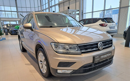 Volkswagen Tiguan II, 2017 год, 2 280 000 рублей, 3 фотография