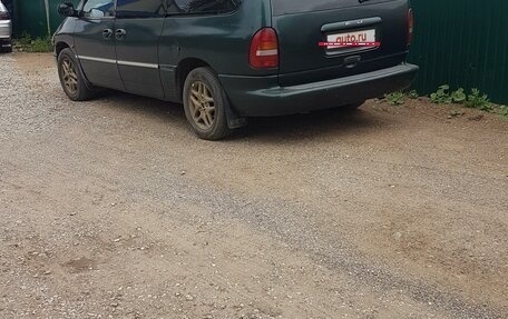 Chrysler Voyager III, 1999 год, 650 000 рублей, 4 фотография