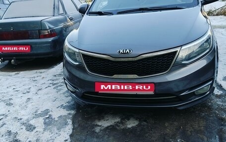 KIA Rio III рестайлинг, 2015 год, 1 050 000 рублей, 19 фотография