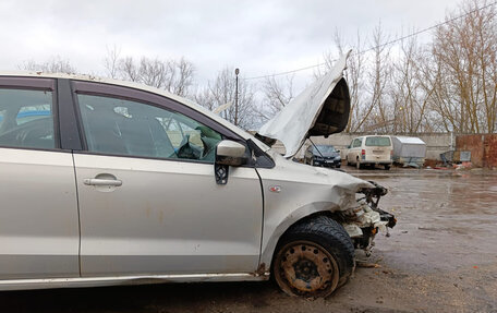 Volkswagen Polo VI (EU Market), 2011 год, 280 000 рублей, 11 фотография