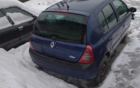 Renault Clio III, 2001 год, 60 000 рублей, 1 фотография