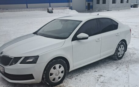 Skoda Octavia, 2017 год, 1 330 000 рублей, 7 фотография