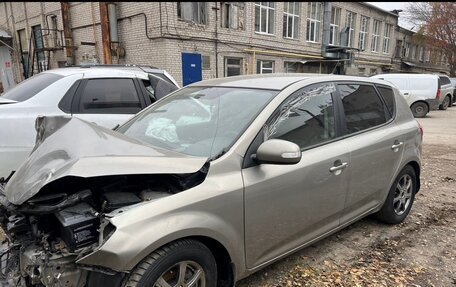 KIA cee'd I рестайлинг, 2010 год, 275 000 рублей, 5 фотография