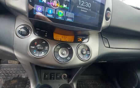 Toyota RAV4, 2012 год, 1 550 000 рублей, 13 фотография