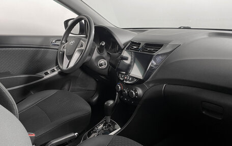 Hyundai Solaris II рестайлинг, 2012 год, 945 000 рублей, 10 фотография