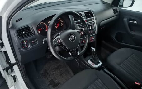 Volkswagen Polo VI (EU Market), 2018 год, 1 115 000 рублей, 26 фотография