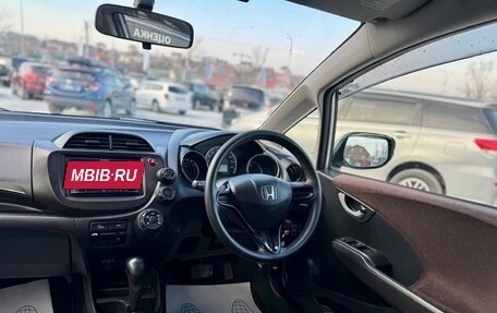 Honda Fit Shuttle I рестайлинг, 2013 год, 890 000 рублей, 14 фотография