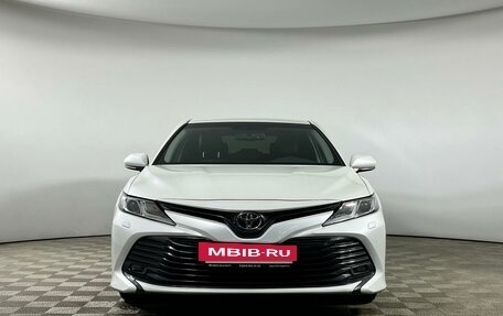 Toyota Camry, 2019 год, 3 049 000 рублей, 2 фотография