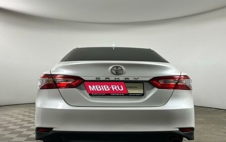 Toyota Camry, 2019 год, 3 049 000 рублей, 5 фотография