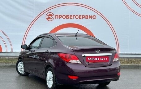 Hyundai Solaris II рестайлинг, 2011 год, 849 000 рублей, 7 фотография