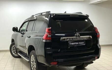 Toyota Land Cruiser Prado 150 рестайлинг 2, 2018 год, 5 877 000 рублей, 6 фотография