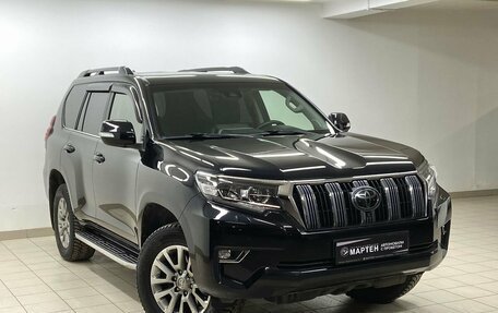 Toyota Land Cruiser Prado 150 рестайлинг 2, 2018 год, 5 877 000 рублей, 3 фотография