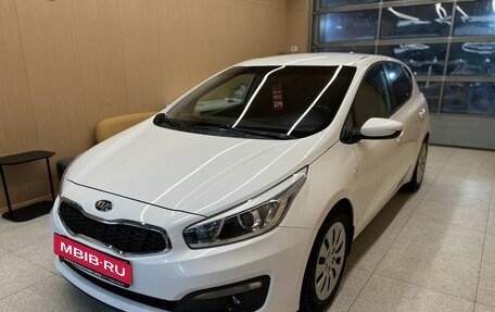 KIA cee'd III, 2017 год, 1 379 000 рублей, 3 фотография