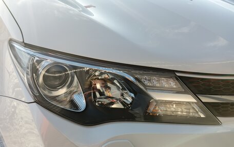 Toyota RAV4, 2015 год, 2 600 000 рублей, 17 фотография