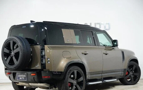 Land Rover Defender II, 2023 год, 11 490 000 рублей, 2 фотография