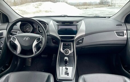 Hyundai Avante, 2011 год, 950 000 рублей, 6 фотография