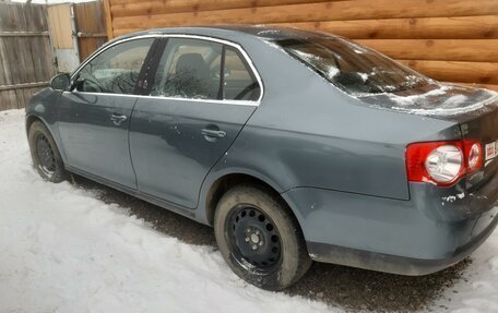 Volkswagen Jetta VI, 2008 год, 250 000 рублей, 3 фотография