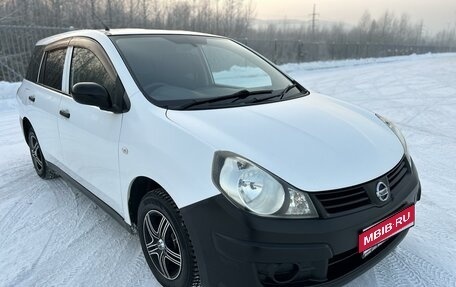 Nissan AD III, 2008 год, 520 000 рублей, 1 фотография