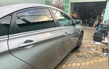 Hyundai Sonata VI, 2012 год, 1 100 000 рублей, 8 фотография