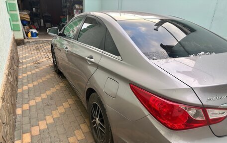 Hyundai Sonata VI, 2012 год, 1 100 000 рублей, 10 фотография