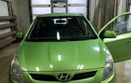 Hyundai i20 IB рестайлинг, 2009 год, 650 000 рублей, 4 фотография