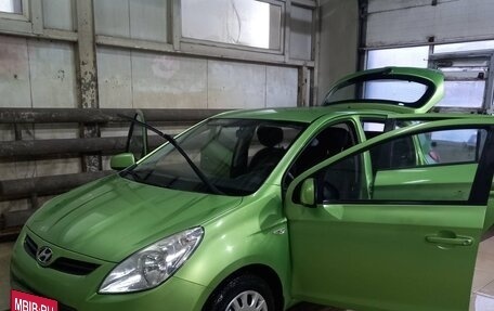 Hyundai i20 IB рестайлинг, 2009 год, 650 000 рублей, 2 фотография