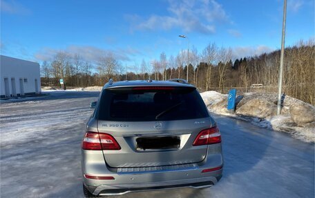 Mercedes-Benz M-Класс, 2012 год, 2 100 000 рублей, 13 фотография